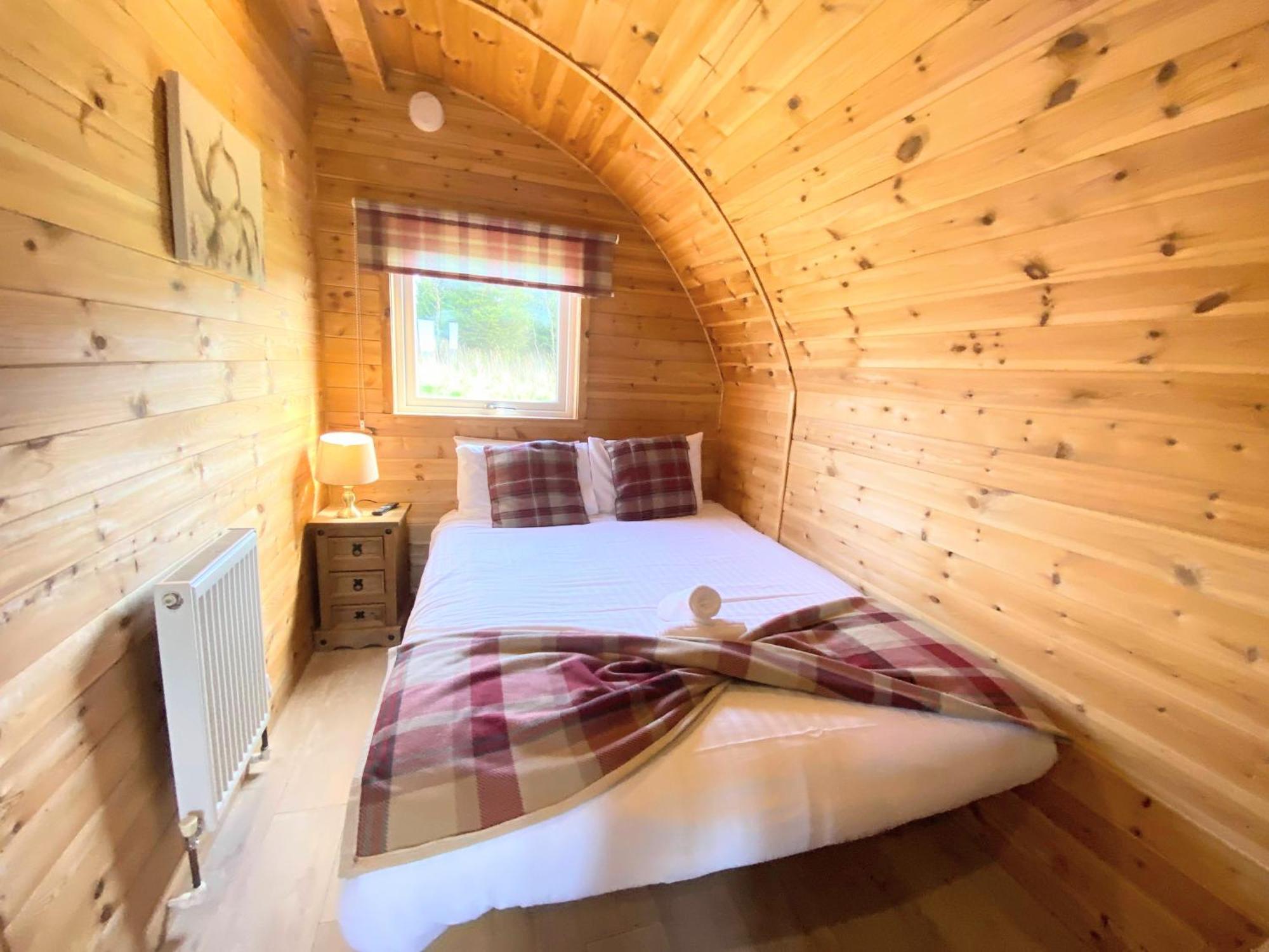 Willa Pond View Pod 1 With Outdoor Hot Tub - Fife - Loch Leven - Lomond Hills Kelty Zewnętrze zdjęcie