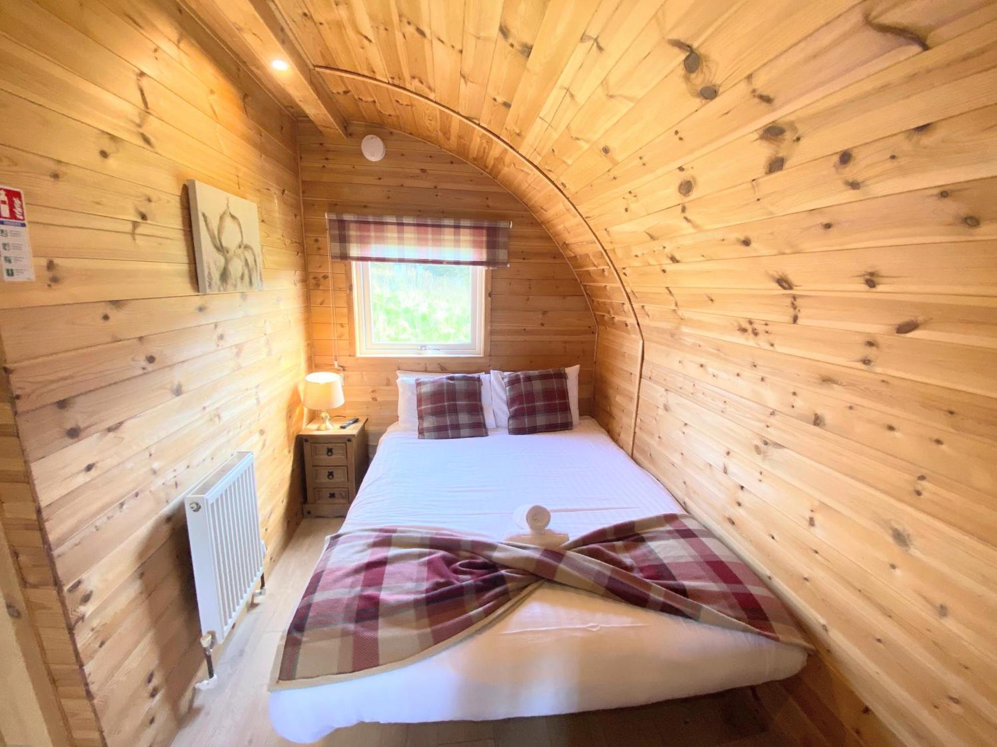 Willa Pond View Pod 1 With Outdoor Hot Tub - Fife - Loch Leven - Lomond Hills Kelty Zewnętrze zdjęcie